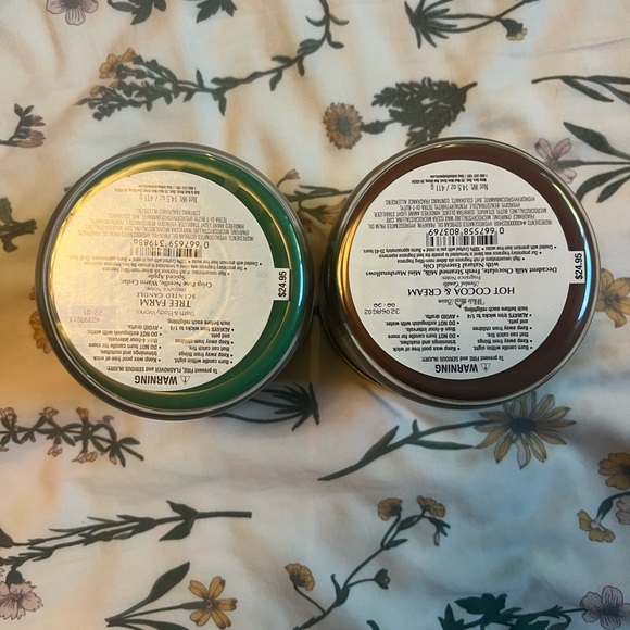 Bath & Body Works Candle Duo - Tree Farm and Hot Cocoa - Picture 4 of 5